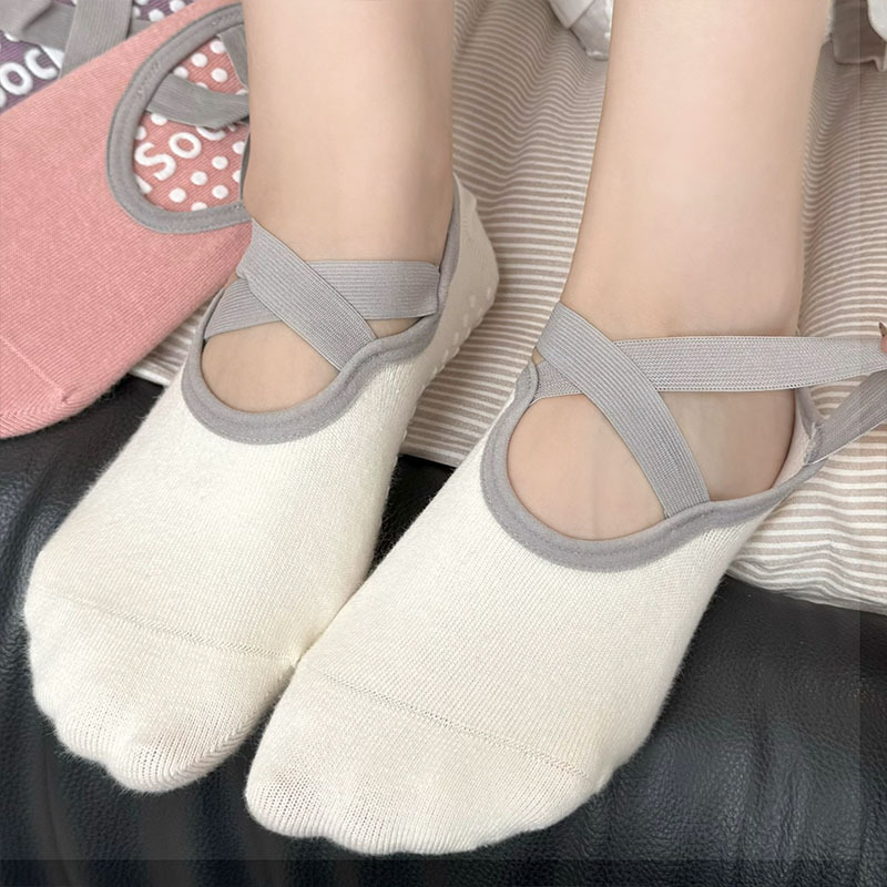 Professional Women Yoga Sock S - Yoga & Fitness With Faye The Well Being Studio Abbots Langley ulasan dan harga