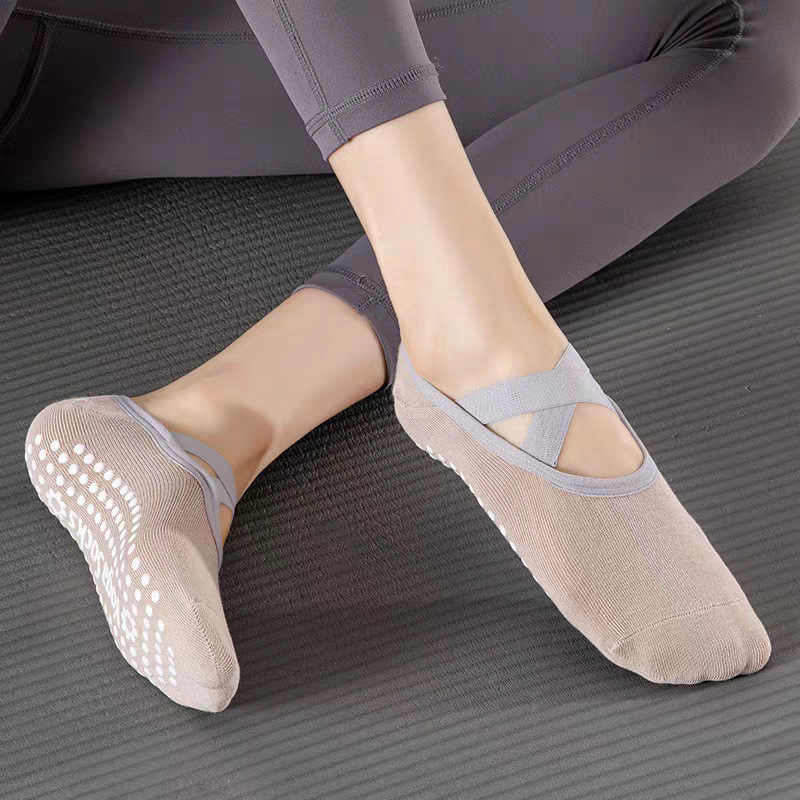 Professional Women Yoga Sock S - Yoga & Fitness With Faye The Well Being Studio Abbots Langley ulasan dan harga